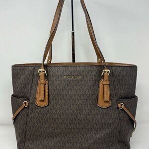 MICHAEL KORS Voyager East West logo faux-leather medium tote bag -Brown